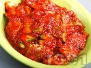 Рецепта Тиквички с пасирани чушки и доматен сос